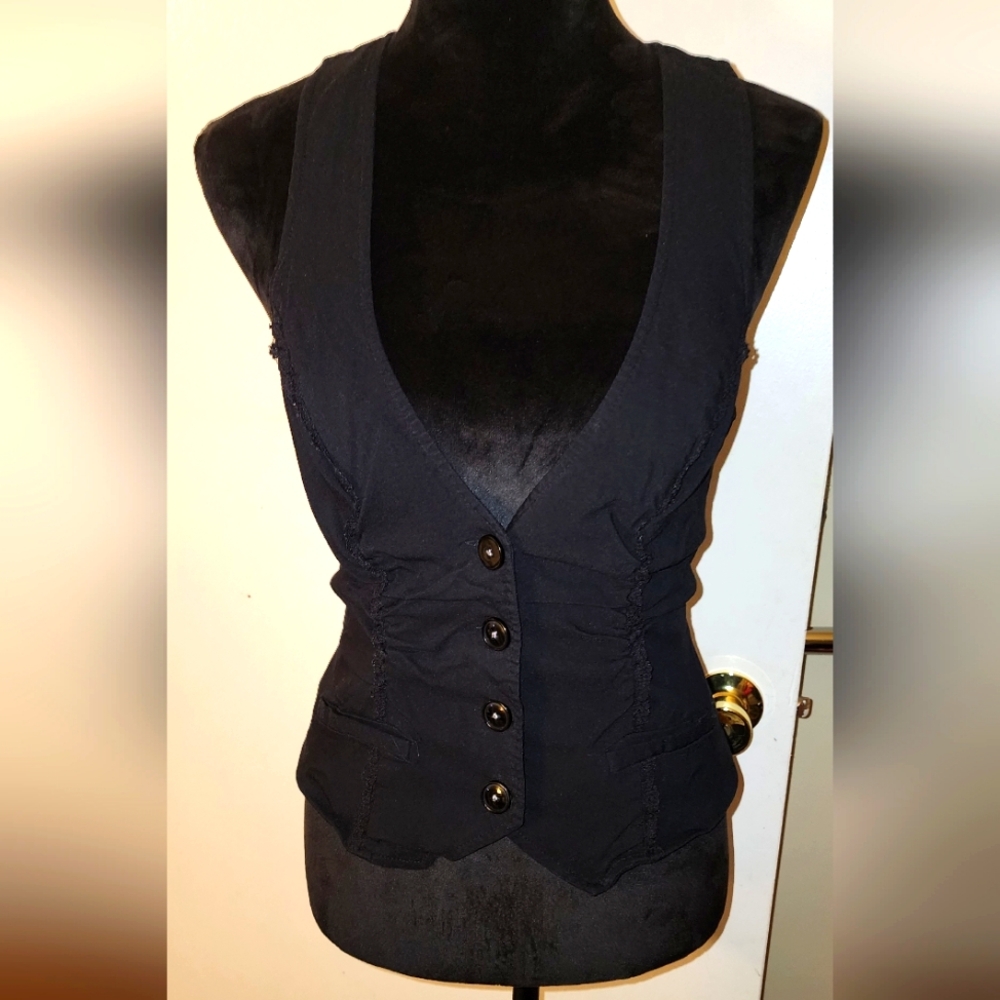 Blk stretchy vest